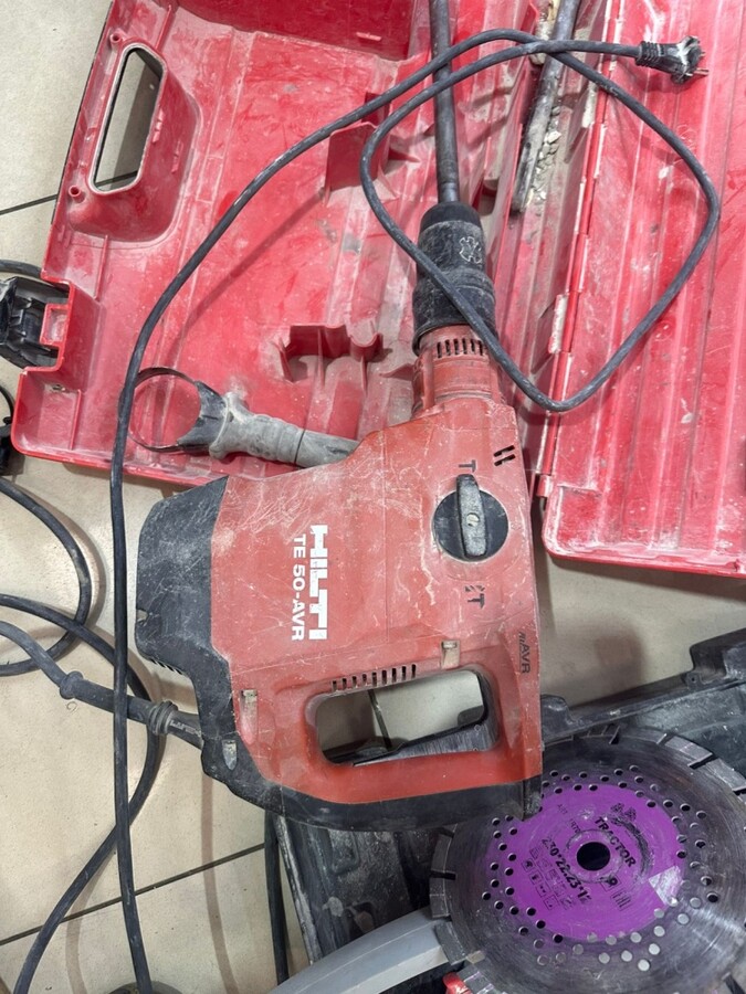 Перфоратор Hilti TE50-AVR