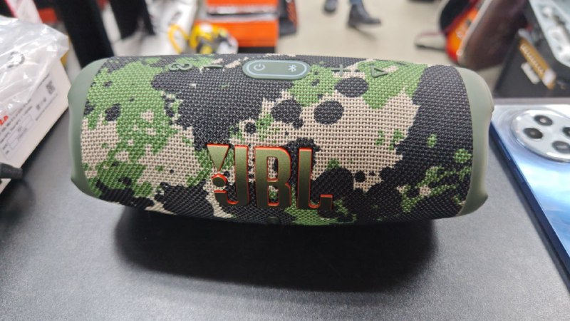 Акустика JBL Charge 5
