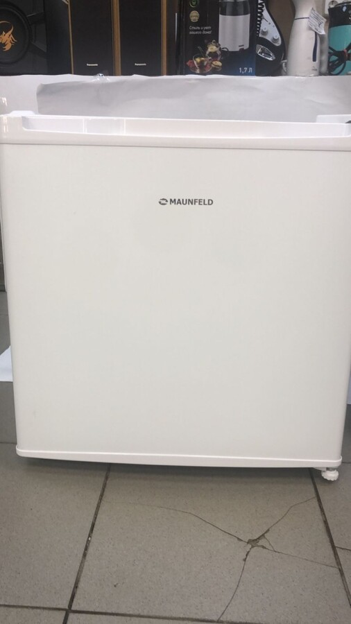 Холодильник MAUNFELD MFF50W