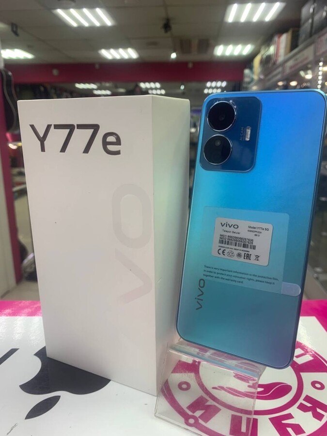 Смартфон Vivo Y77 12/256