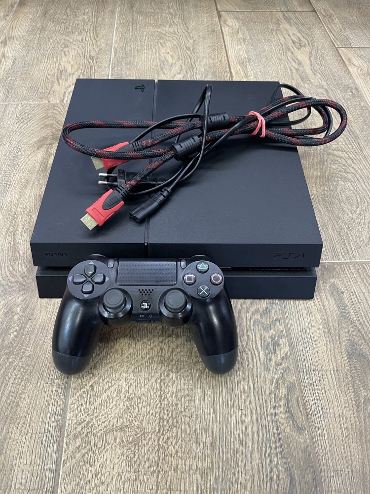 Игровая приставка Sony PlayStation 4 fat 500 gb