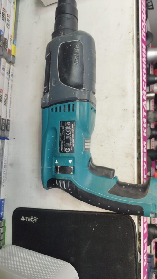 Перфоратор Makita 2470
