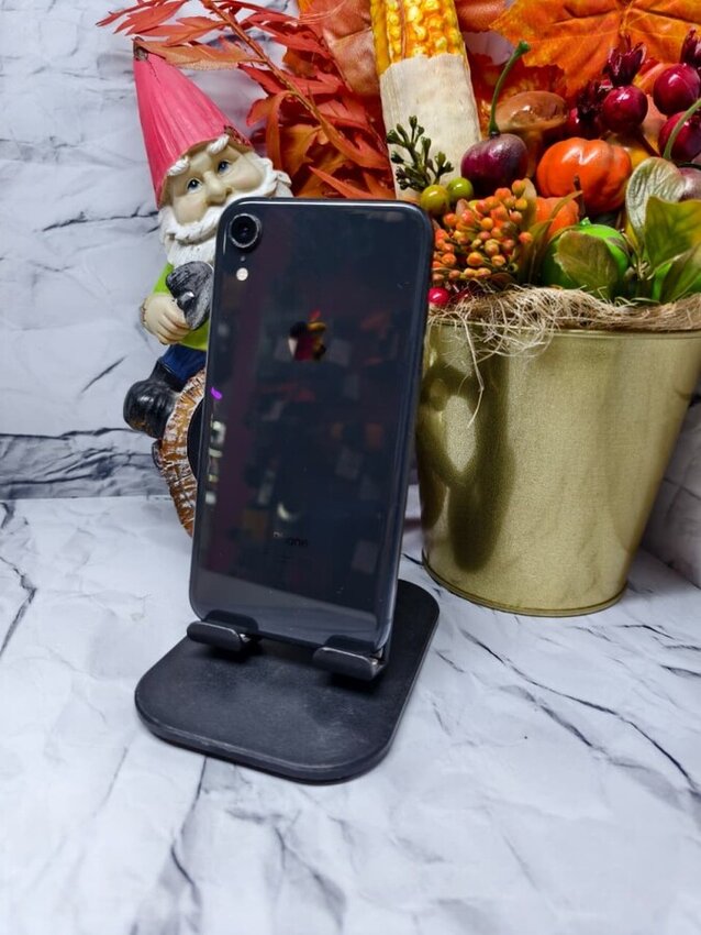 Смартфон iPhone XR 64 Gb