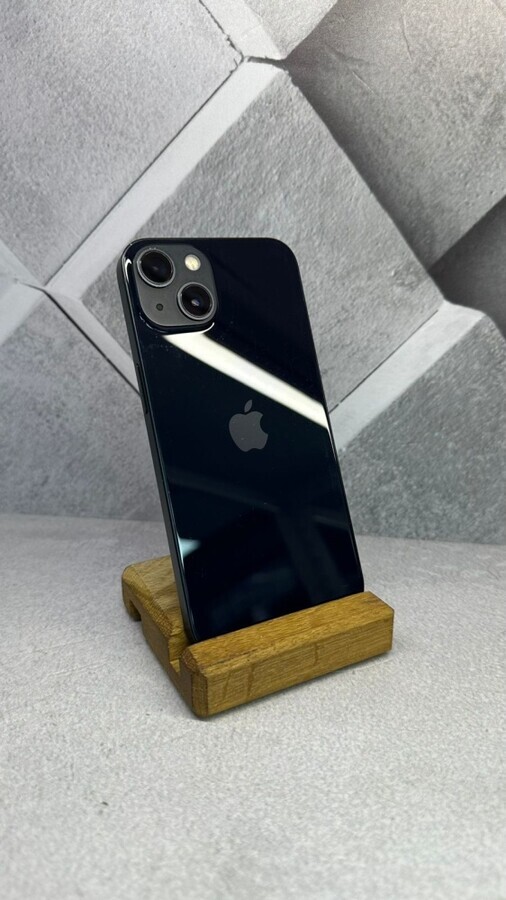 Смартфон iPhone 13 128 Gb