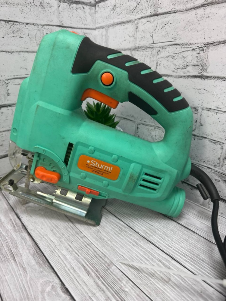 Лобзик Sturm JS4086Q