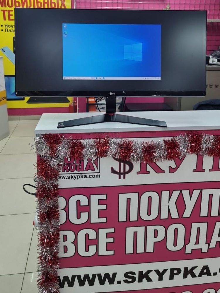 Монитор LG29UM69G
