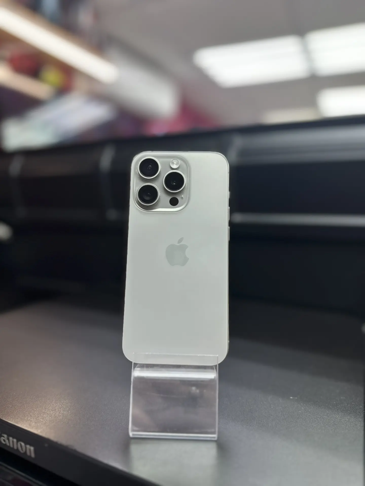 Смартфон iPhone 15 PRO 256