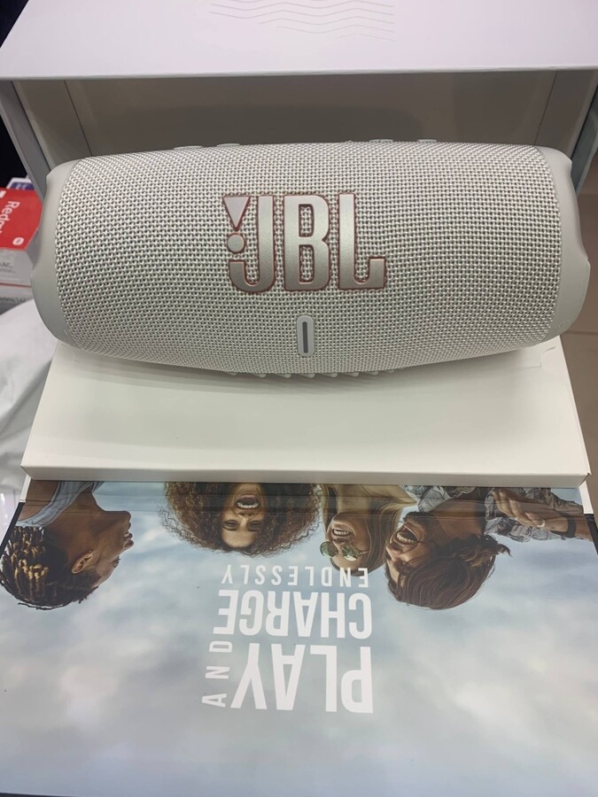 Акустика JBL Charge 5
