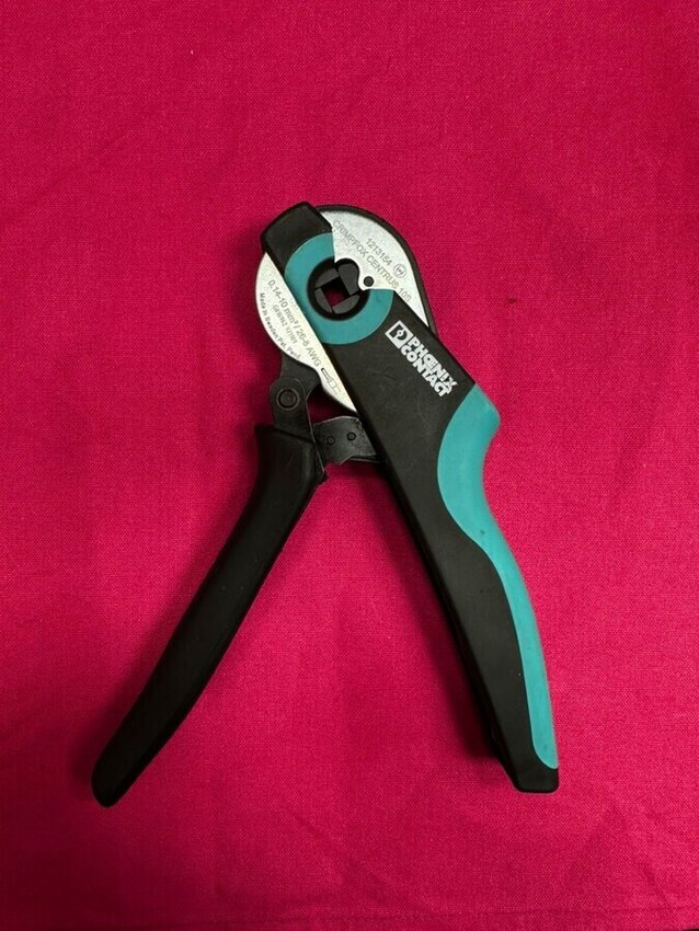 Обжимной инструмент для снятия изоляции