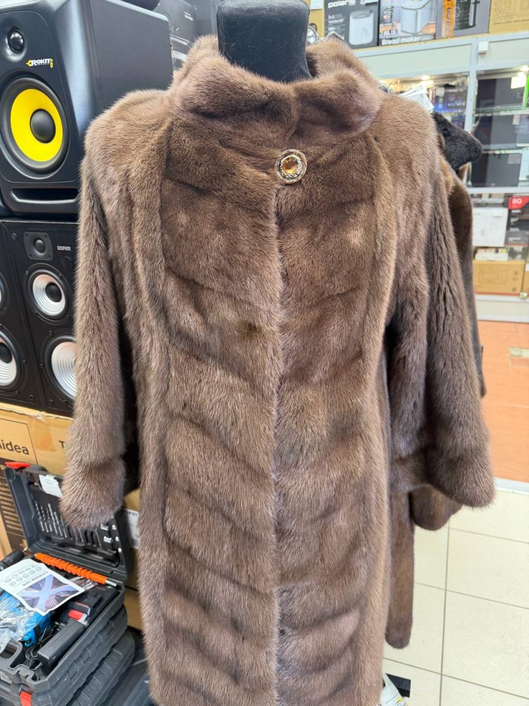 Шуба Норка корчневая 50\52