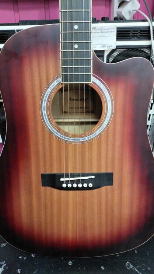 Гитара акустическая
