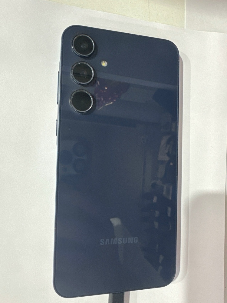 Смартфон Samsung A55 8\256