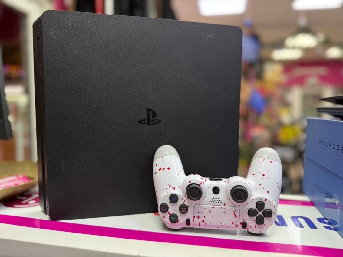 Игровая приставка Sony PlayStation 4 slim