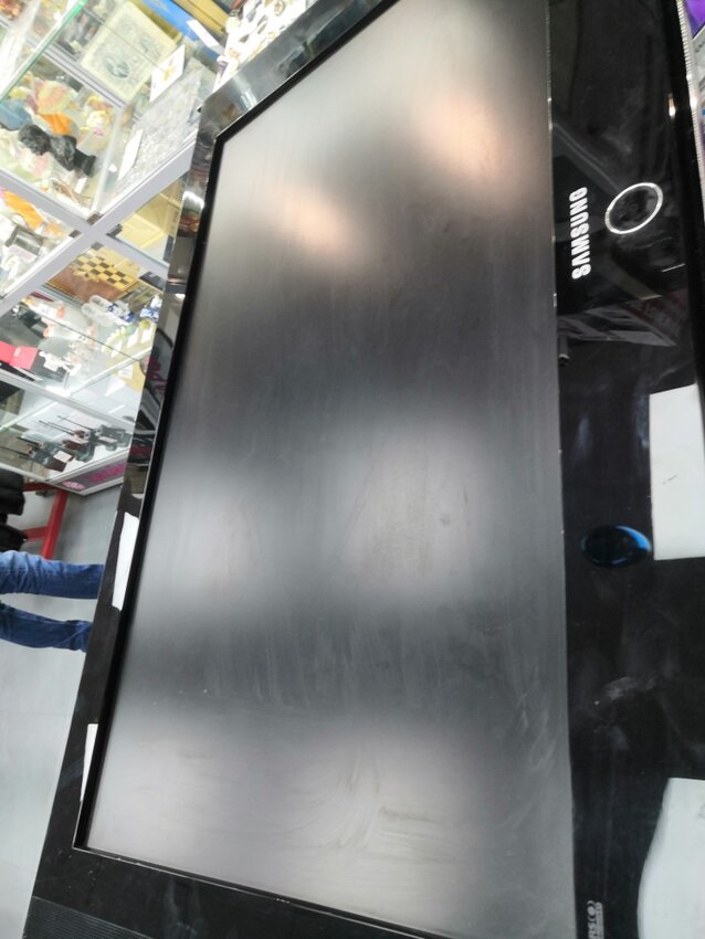 Телевизор Samsung le 32