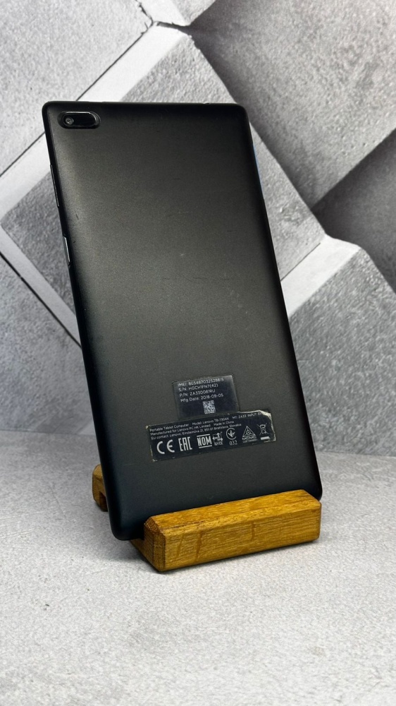 Планшет Lenovo tb-7304x