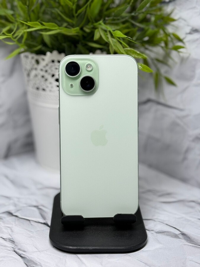 Смартфон iPhone 15 128Gb