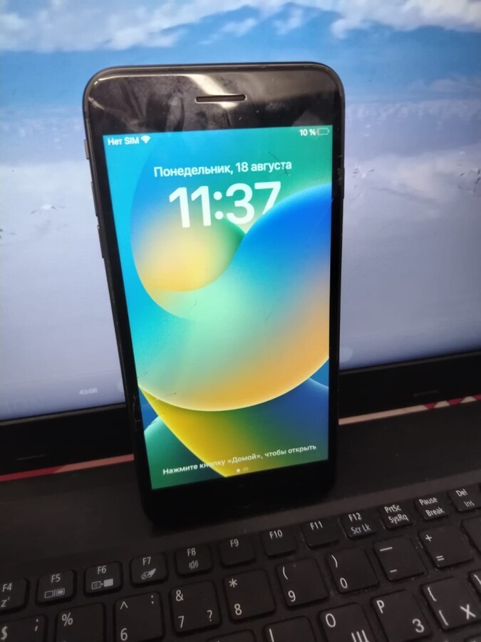 Смартфон iPhone 8+ 256 Gb