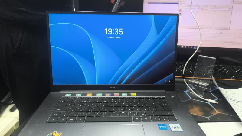 Ноутбук Huawei