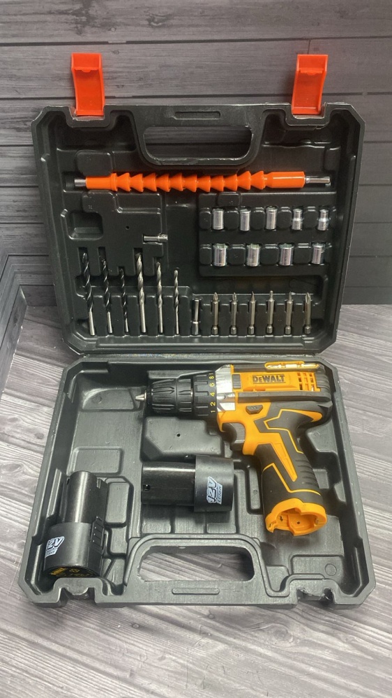 Шуруповерт DeWalt DCD770 18V