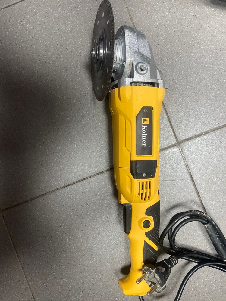 УШМ (Болгарка) Kolner KAG 125/1000V
