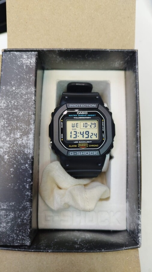 Часы Casio G-SHOCK