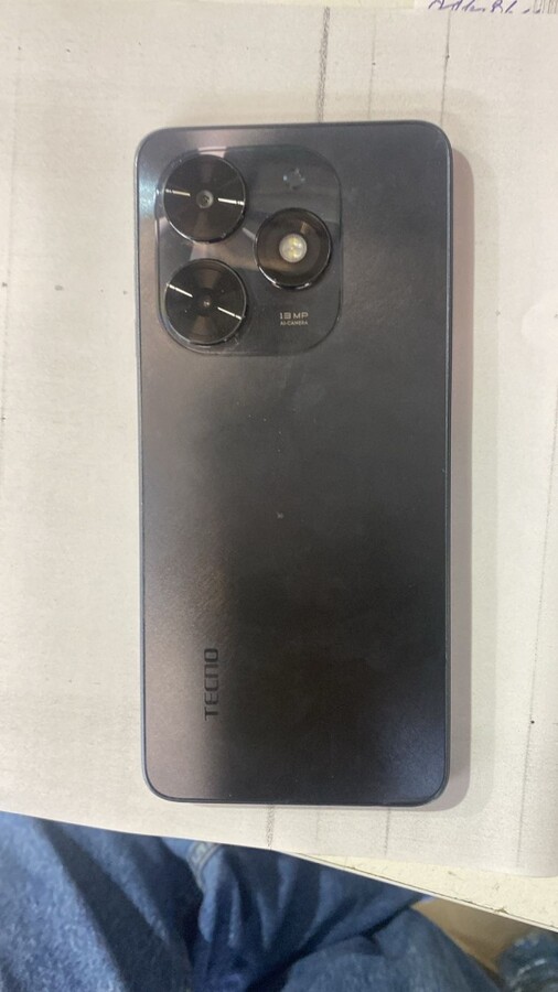 Tecno spark go 2024 4\128