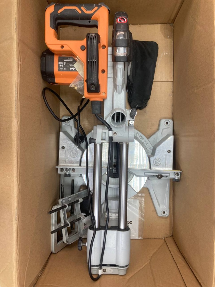 Торцовочная пила RAZZ