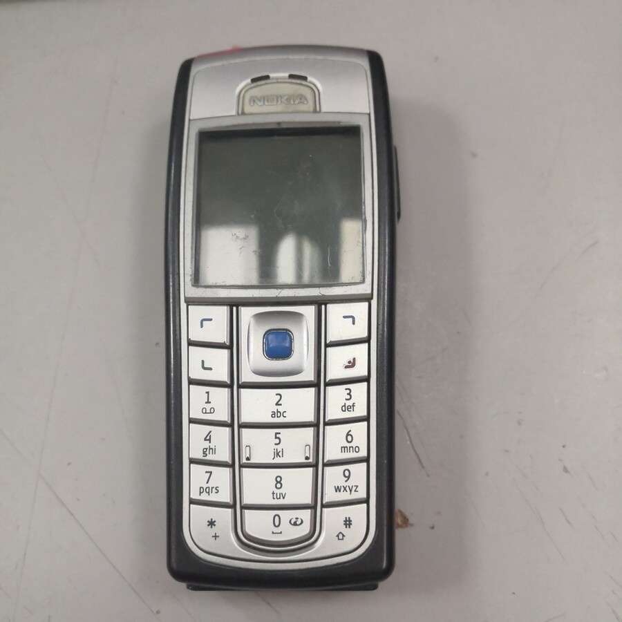 Мобильный телефон Nokia