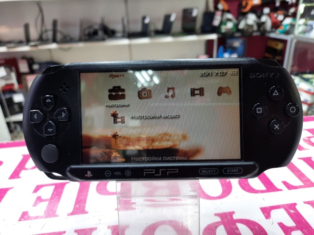Игровая приставка PSP-Е1008