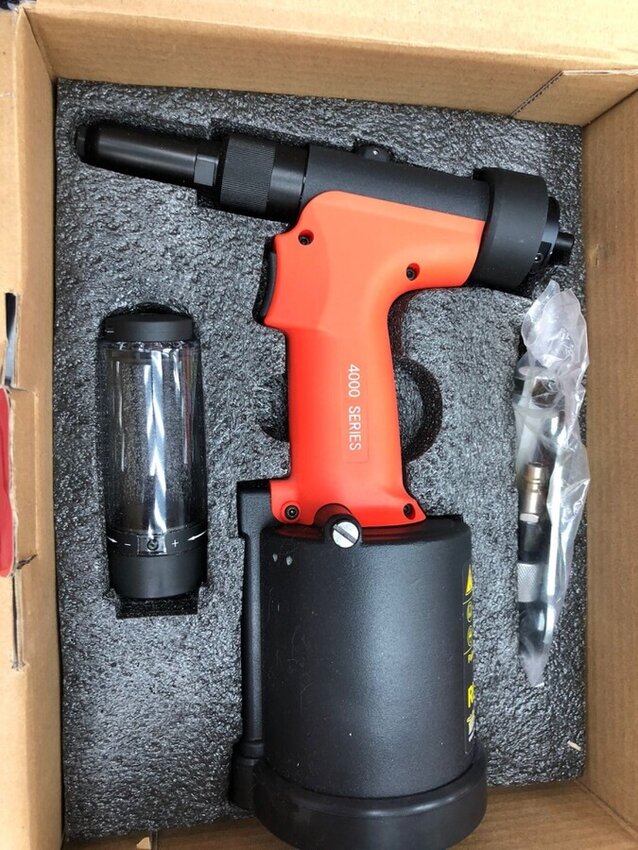 Клепатель Messer RL-4000LV