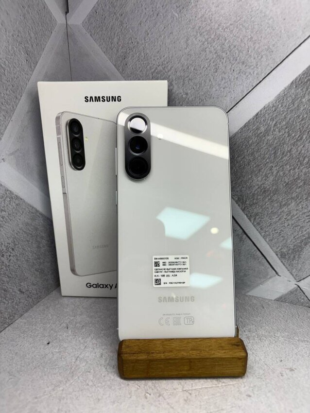 Смартфон Samsung A56 8/256