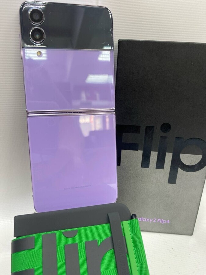 Samsung Galaxy Z Flip 4 8/512 GB
