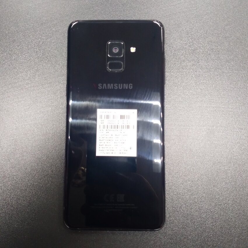 Смартфон Samsung A8+ 2018