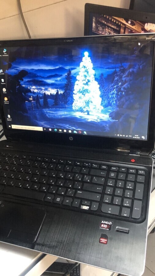 Ноутбук HP ENVY m6