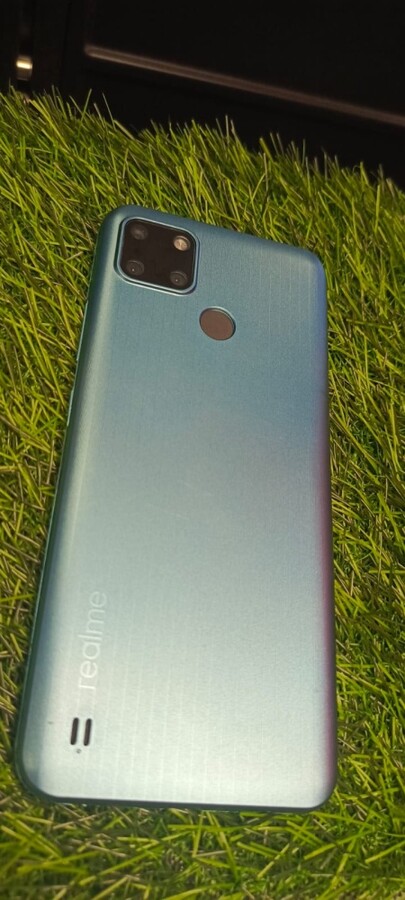 Смартфон Realme C25Y 4\64gb