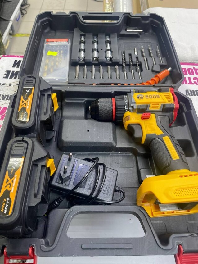 Шуруповерт Edon AD18l