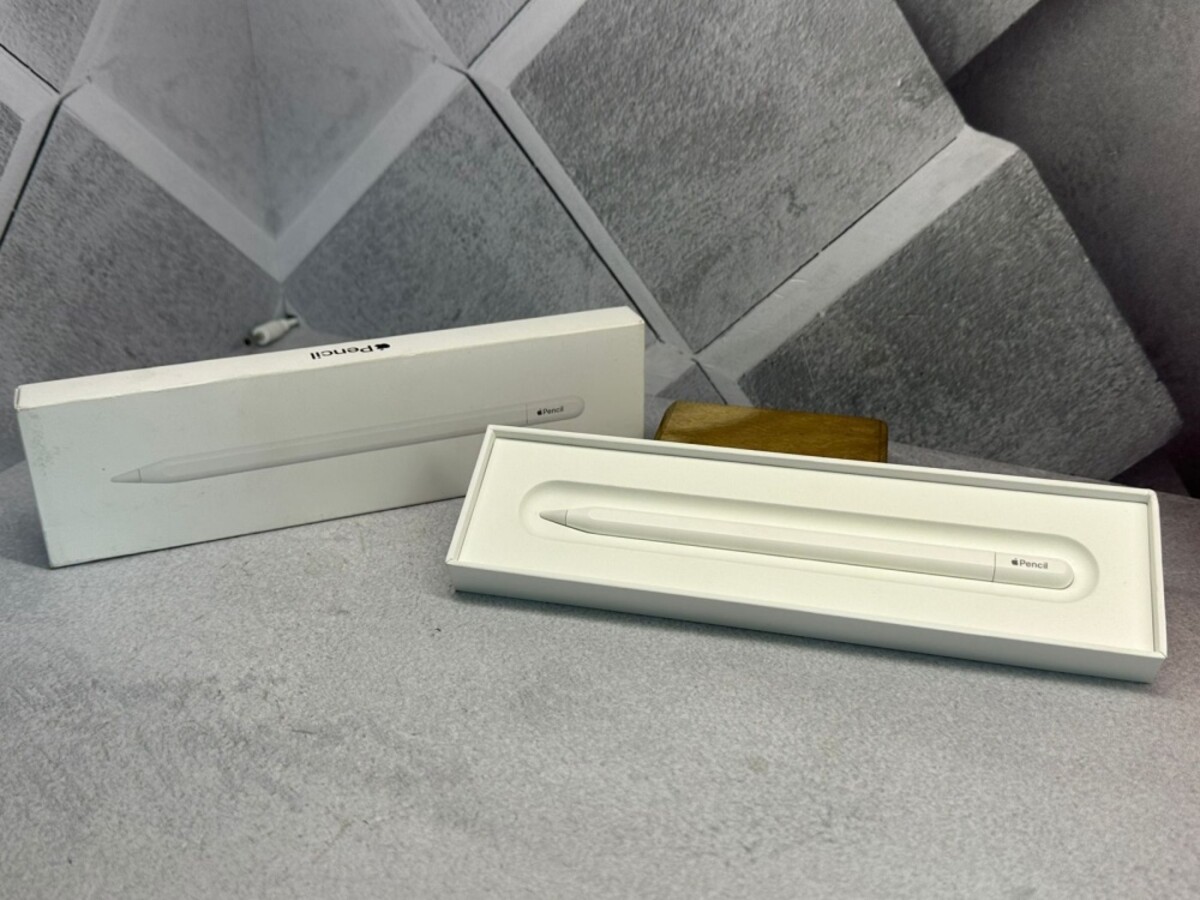 Стилус Apple Pencil 3 USB-C