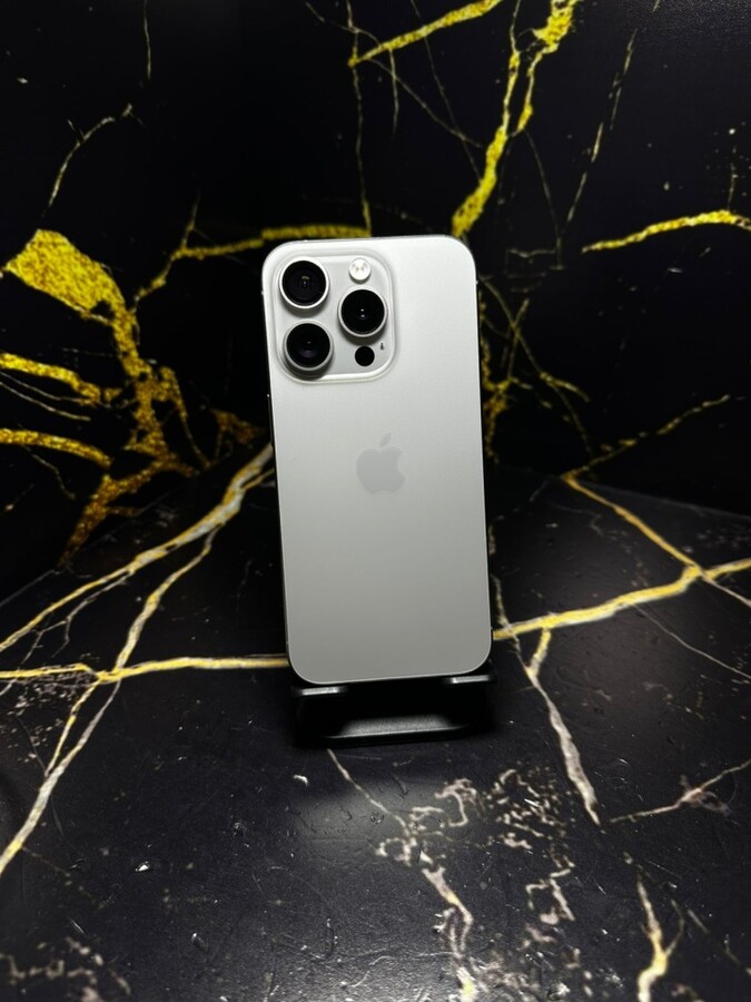 Смартфон iPhone 15 PRO 128gb 88%