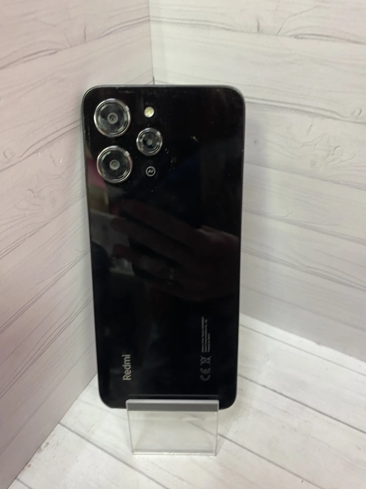 Смартфон Xiaomi Redmi 12 6/128