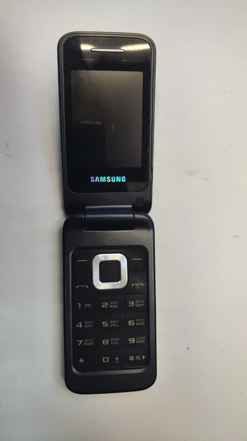 Смартфон Samsung E1070