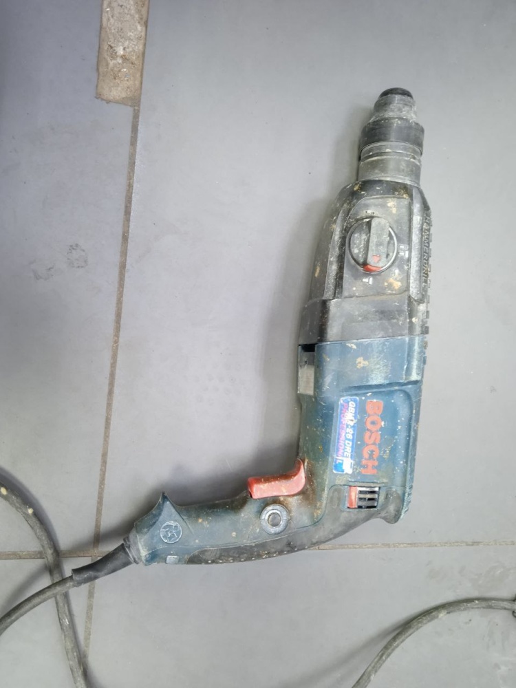 Перфоратор Bosch GBH 2-26 dre