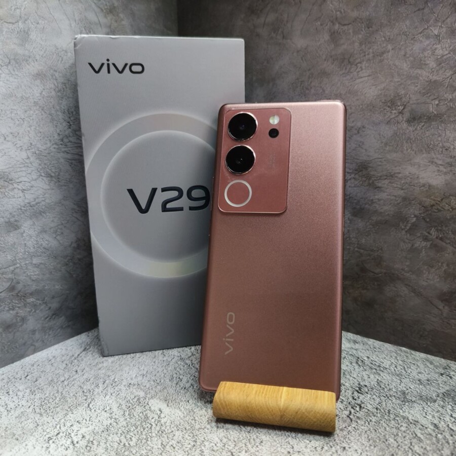 Смартфон Vivo V29 12/256