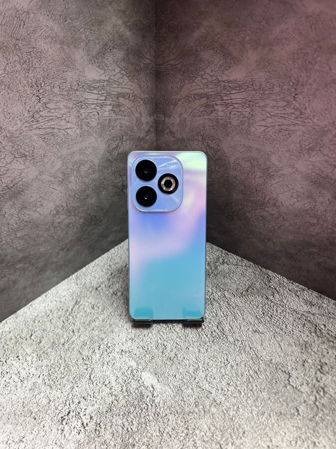 Мобильный телефон Infinix smart 8 pro 4\256 Гб