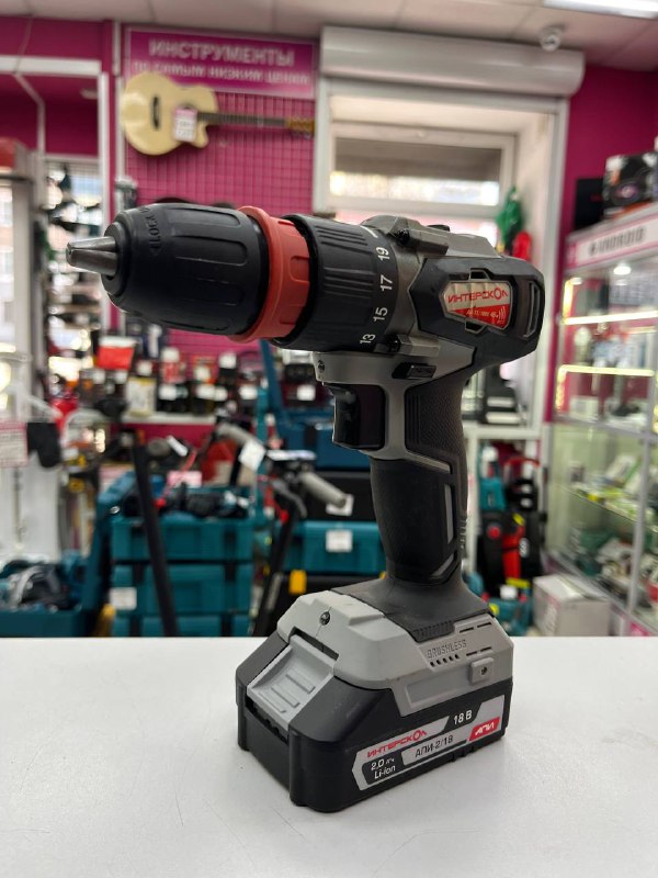 Шуруповерт Интерскол да-13/18BK