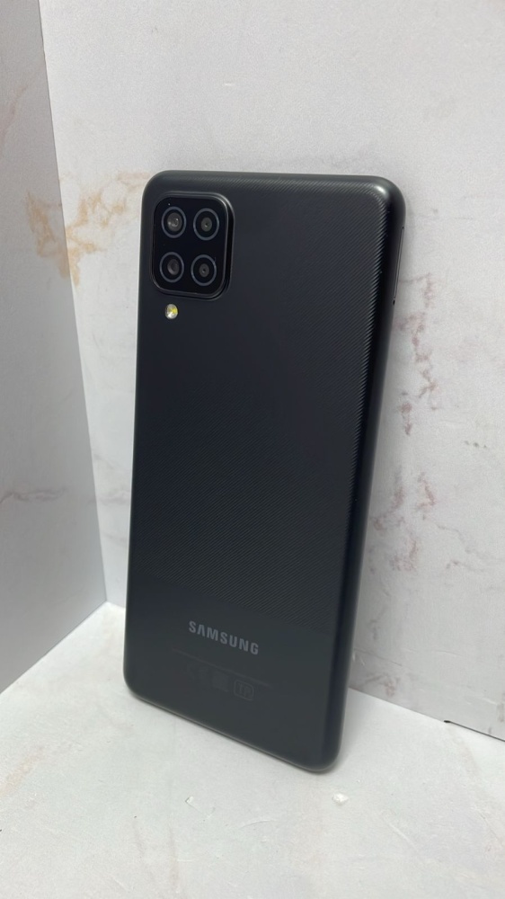 Смартфон Samsung Galaxy A12 4/64