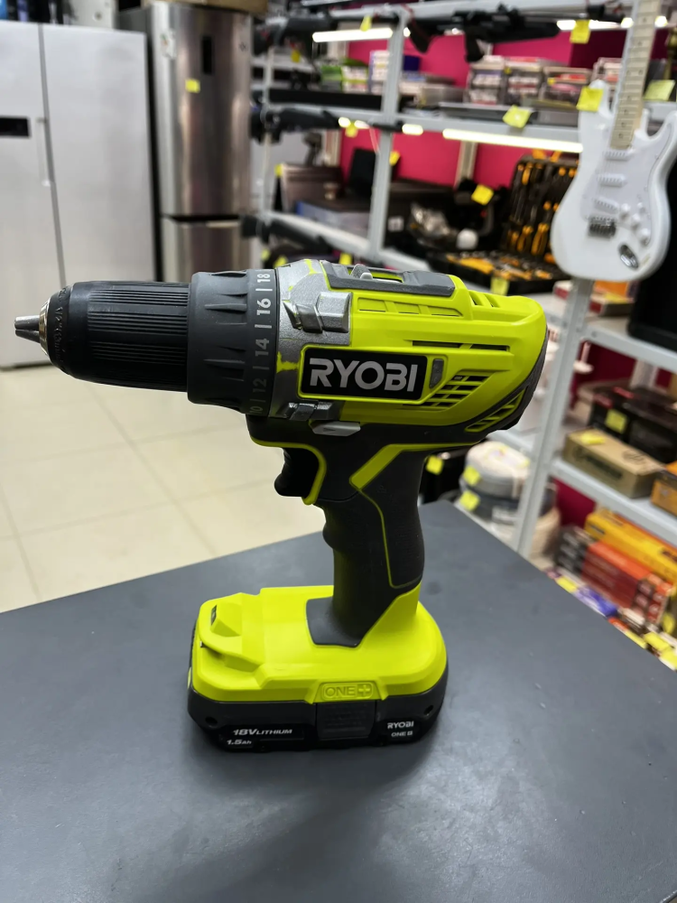 Шуруповерт Ryobi r18dd3
