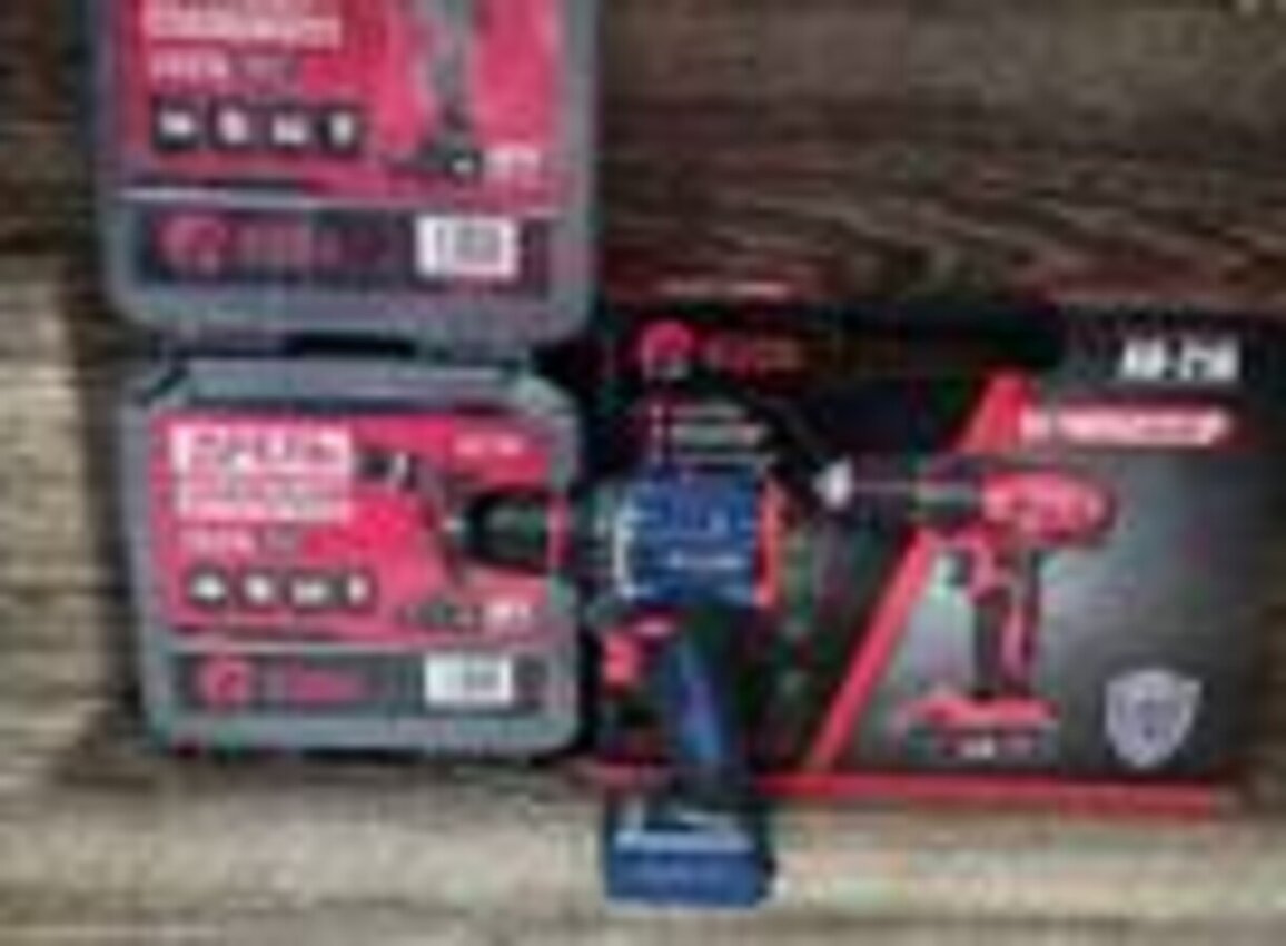 Шуруповерт 18v  ED