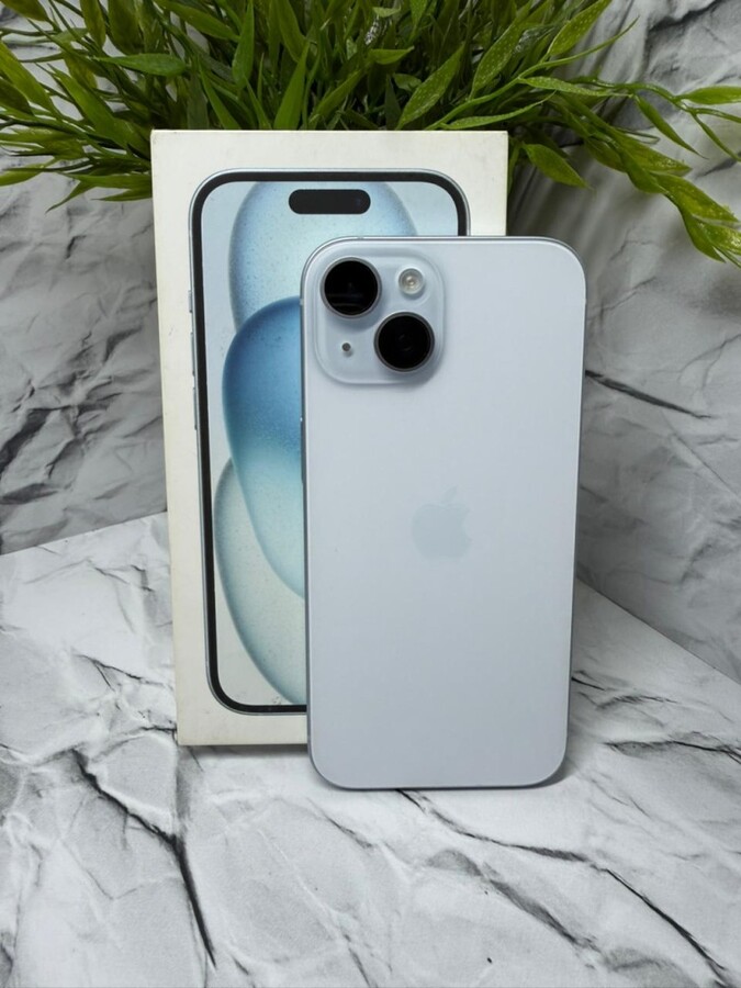 Смартфон iPhone 15 128Gb