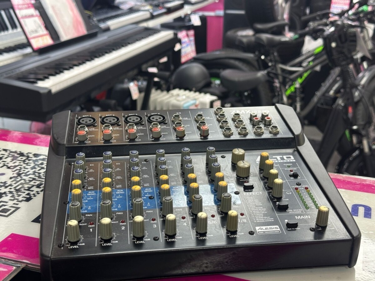 Звуковой микшер Alto ZMX 122FX