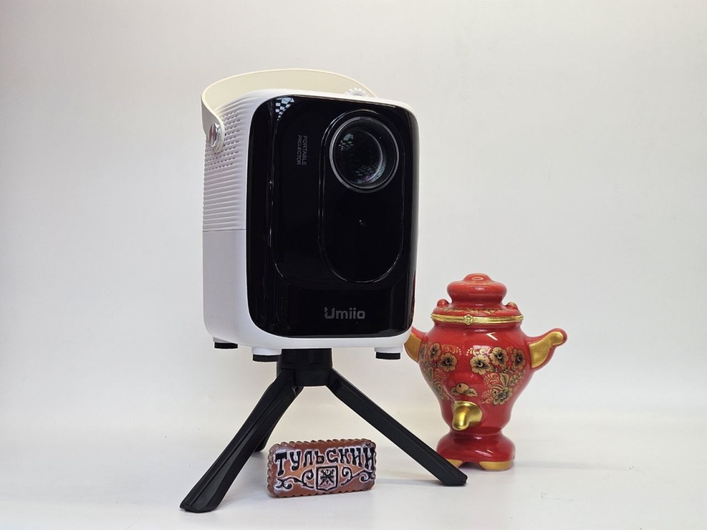 Проектор Umilio (A007)